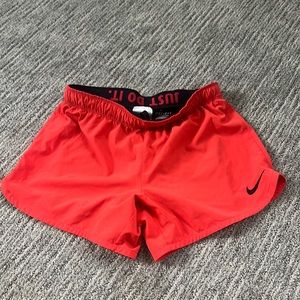 Nike dri-fit XS. Orange/red
